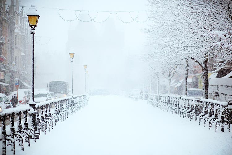 雪景高清背景图片