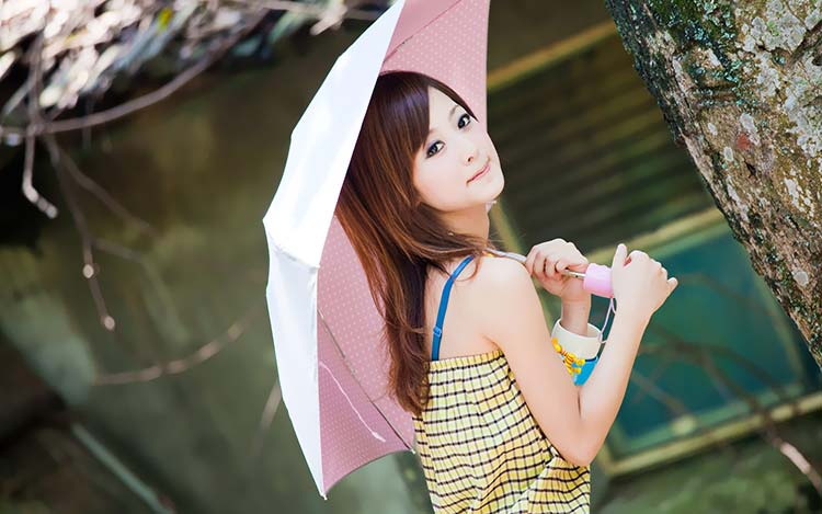 打伞的美丽少女MM mikao壁纸B002