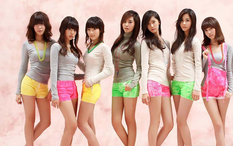 韩国明星-少女时代组合桌面壁纸B001