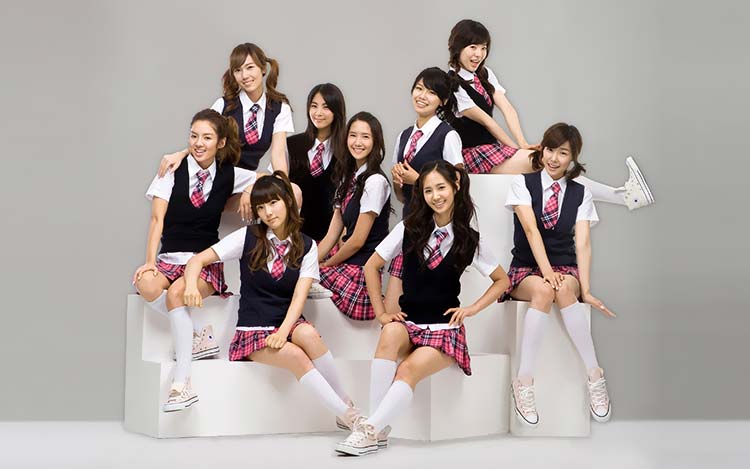 韩国明星-少女时代组合桌面壁纸B010